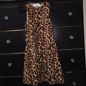 Merritt cheetah dress size small with pockets